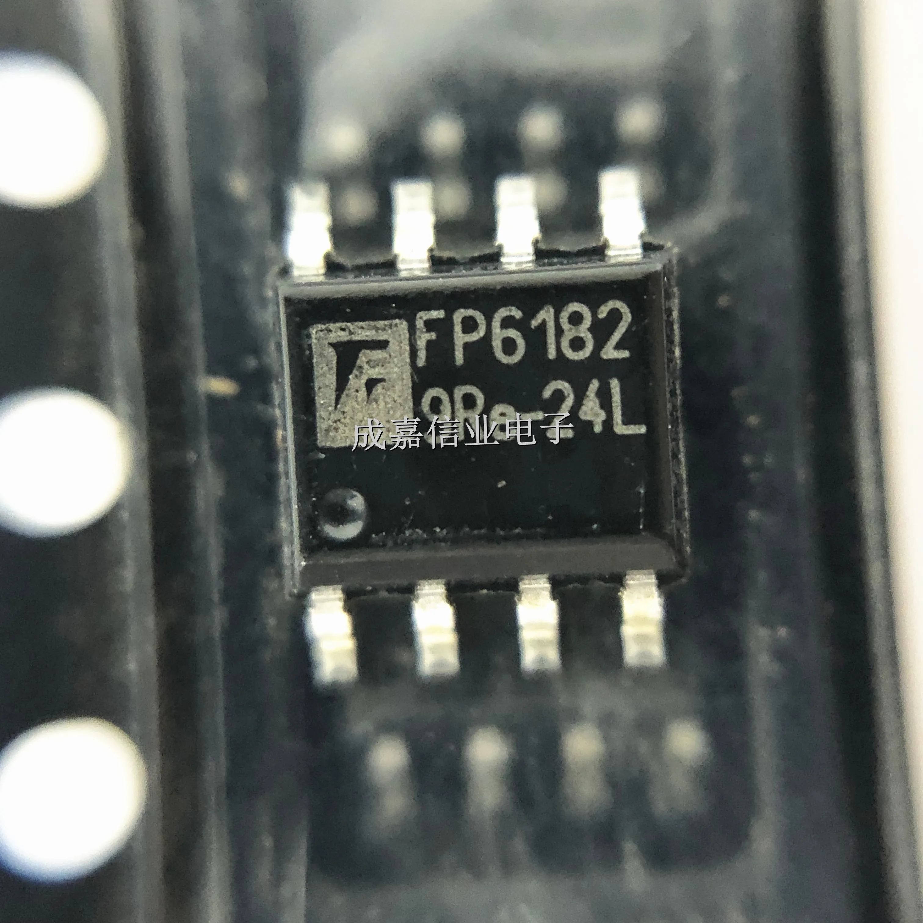 10pcs/Lot FP6182DR-G1 SOP-8 MARKING;FP6182 2A, 23V, 380KHz Step-Down Converter