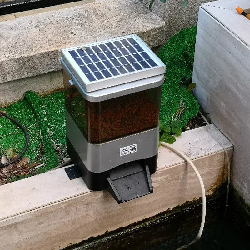 

Professional Automatic Fish Feeder Solar Smart Outdoor Fish Pond Large Fish Tank Ground Tank Wifi Networking Remote Models