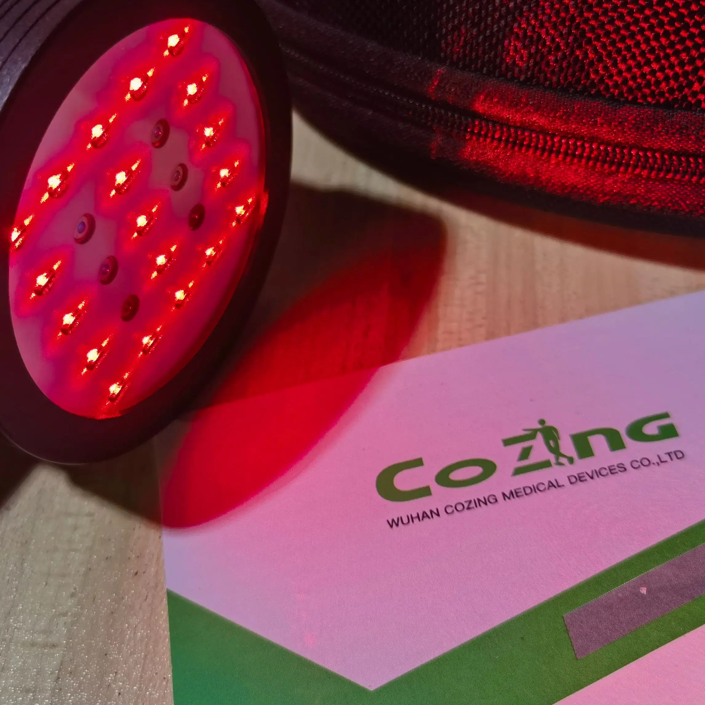 

COZING Advanced 17-диодное фотобиомодуляционное устройство Лазерная технология для облегчения боли в колене и ремонта тканей Люди/домашних животных