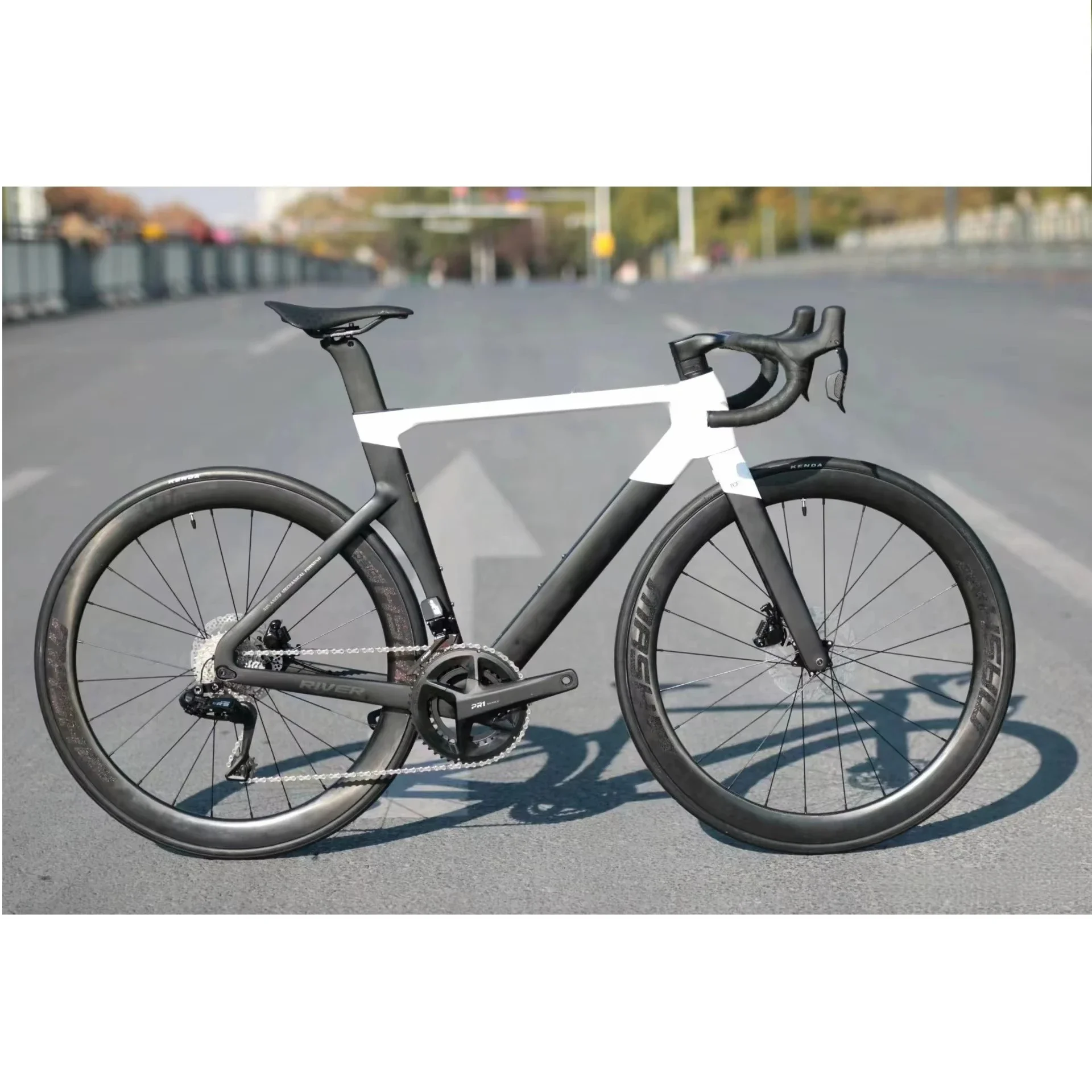 Factory Wholesale CK-RIVER Carbon Road Bike EDS Bicycle Racing Carbon Fiber Road Bike For Man Woman Adult