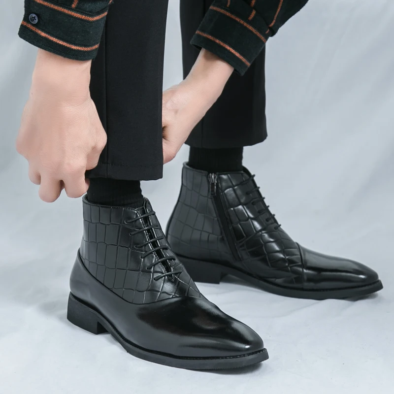 Premium Men's Croc Pattern Leather Dress Ankle Boots Men's Pointed Toe Side Zipper Lace‑Up Business Formal Boots Large Size38-46