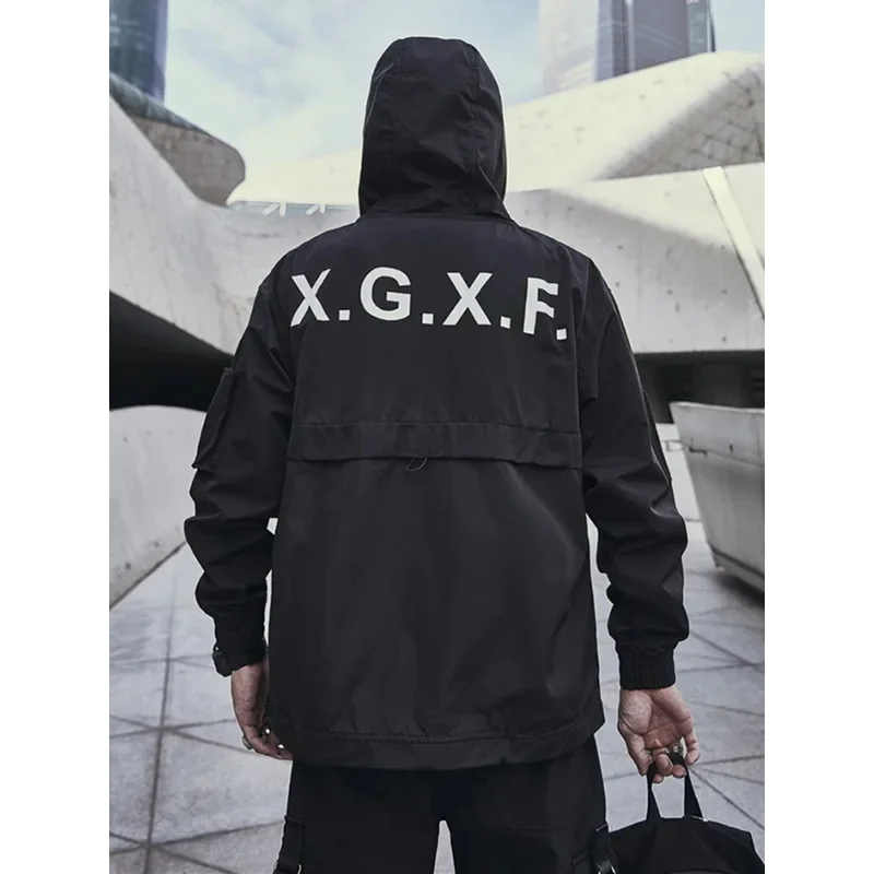 Chaqueta para hombre Techwear High Street Streetwear Sudadera con capucha negra bolsillo hombre mujer pareja primavera otoño moda nueva camiseta masculina a prueba de agua