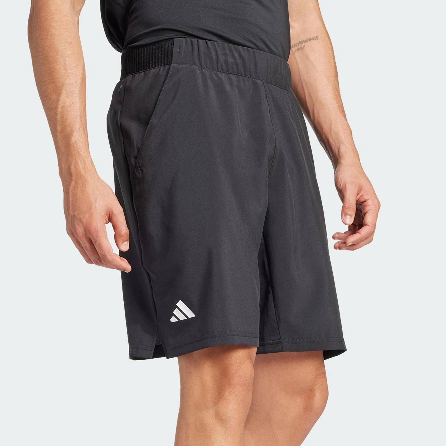 

Официальные оригинальные мужские тканые дышащие спортивные шорты Adidas 2025 JG0994