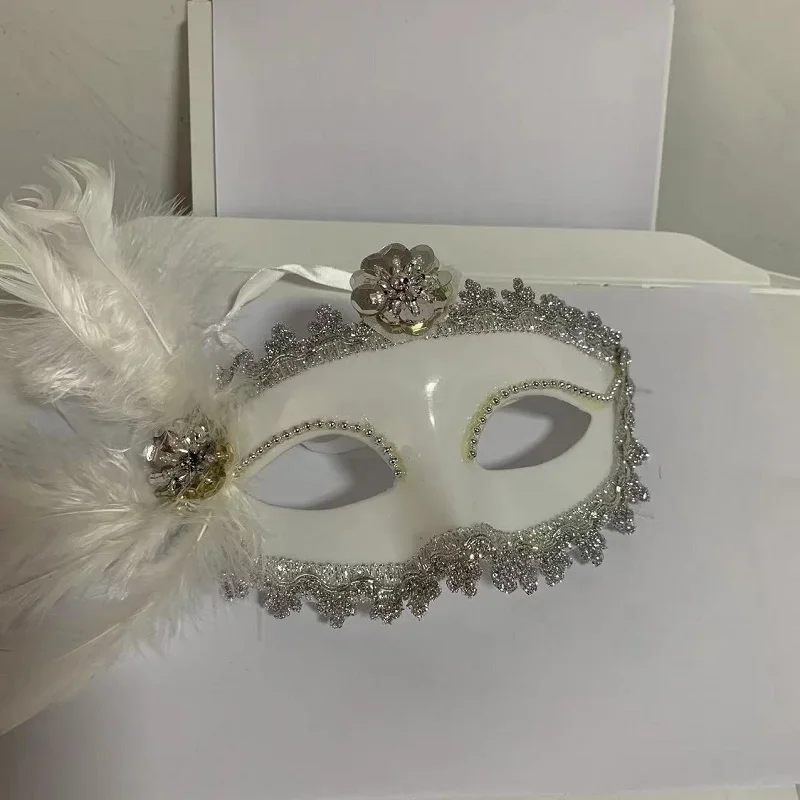Girl Dance Party Masks  Diamond Venetian Mask Feather Diamond Wedding Carnival Performance Costume Sexy Lady Mask Masquerade