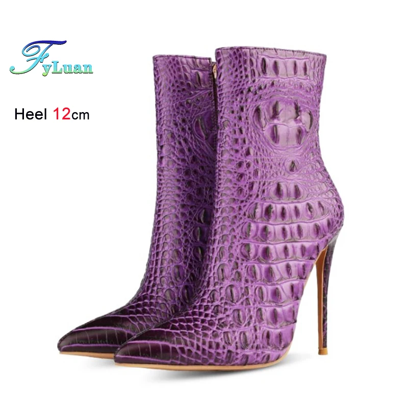 

Сапоги с крокодиловым узором, фиолетовые кожаные короткие сапоги с острым носком на тонком каблуке 12 см, модные элегантные женские туфли на шпильке для выступлений на сцене