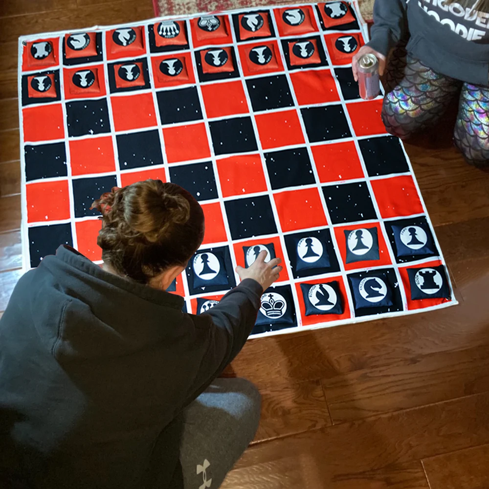 4-in-1 Jumbo Chess Board Game - 4FT Giant Tic Tac Toe, Checkers & More - 100% Machine-Washable Canvas With 4.33inch/11cm Beanbag