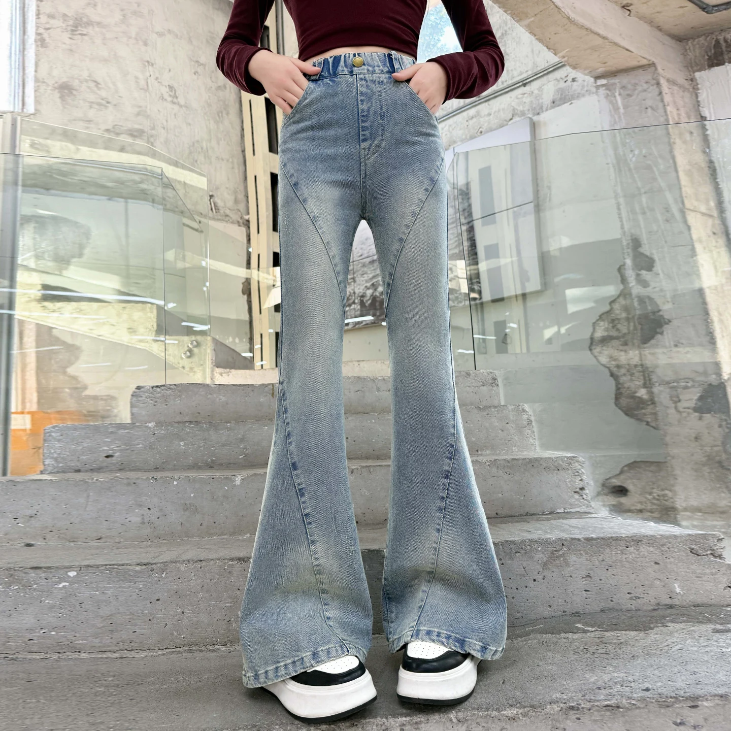 

Новые высококачественные красивые осенне-зимние простые повседневные джинсы для девочек 2025 года, 4-15 лет