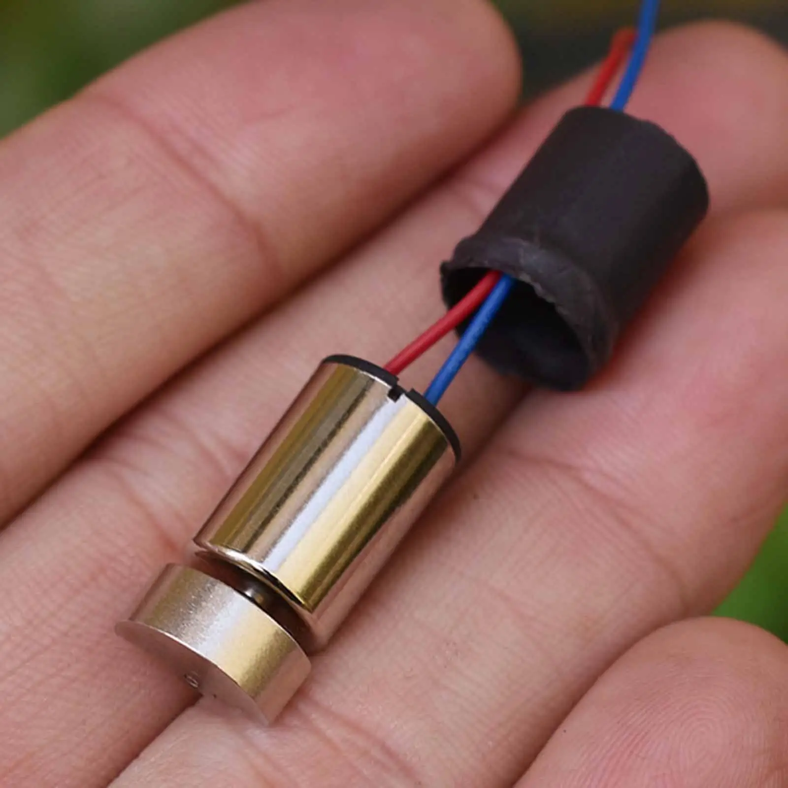 محرك اهتزاز مصغر تيار مستمر 3 فولت 0.25 أمبير محرك اهتزاز صغير لمشاريع DIY #1
