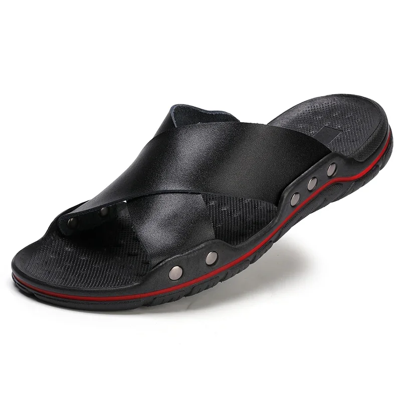 Popular leather men's slippers rivet fashion elements massaging touch insoles elastic non-slip and wear-resistant soles