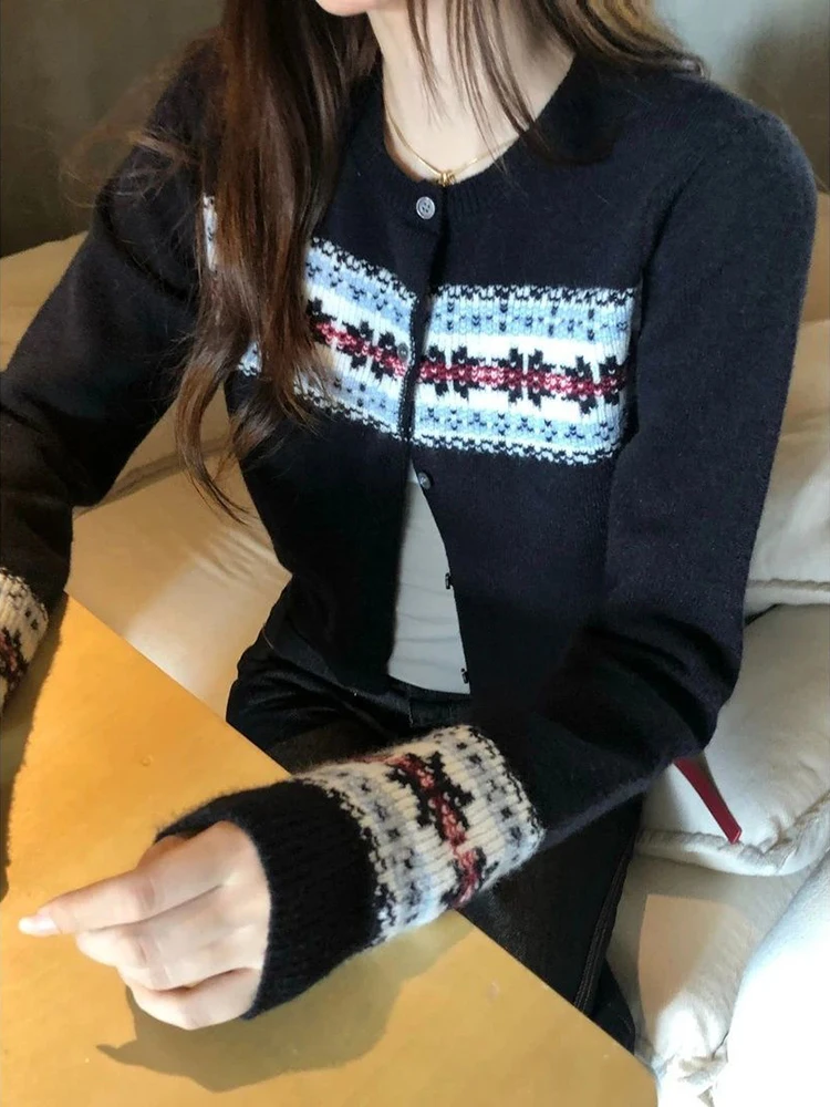 Outono inverno vintage malha cardigan feminino botão jacquard manga longa camisola casual preppy o pescoço doce retro estudante curto topos