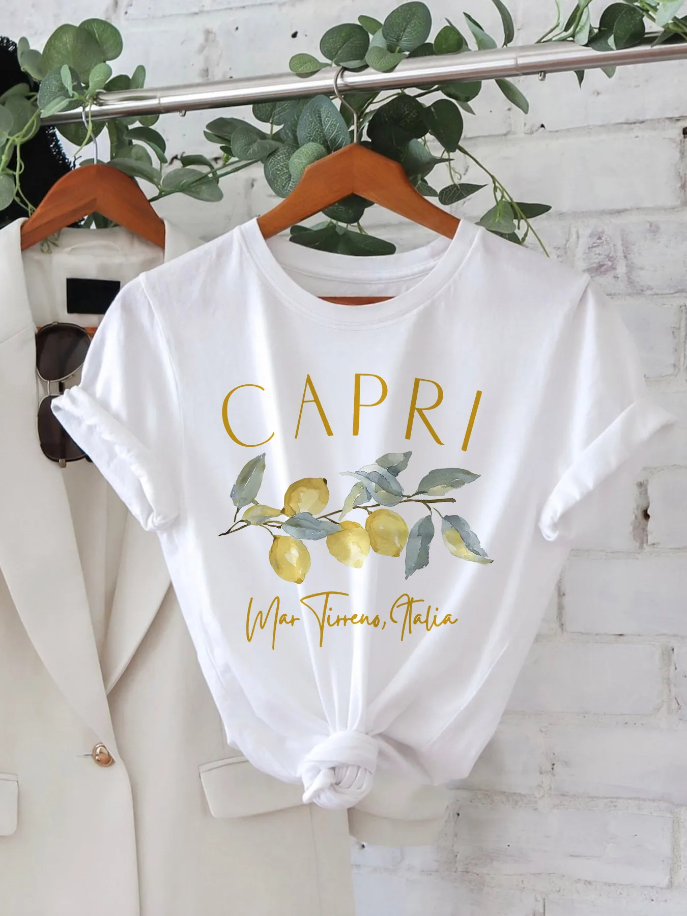 Capri Mar Tirreno Camiseta de manga corta con estampado de letras Camiseta informal con cuello redondo Tela de punto Longitud regular para todas las estaciones
