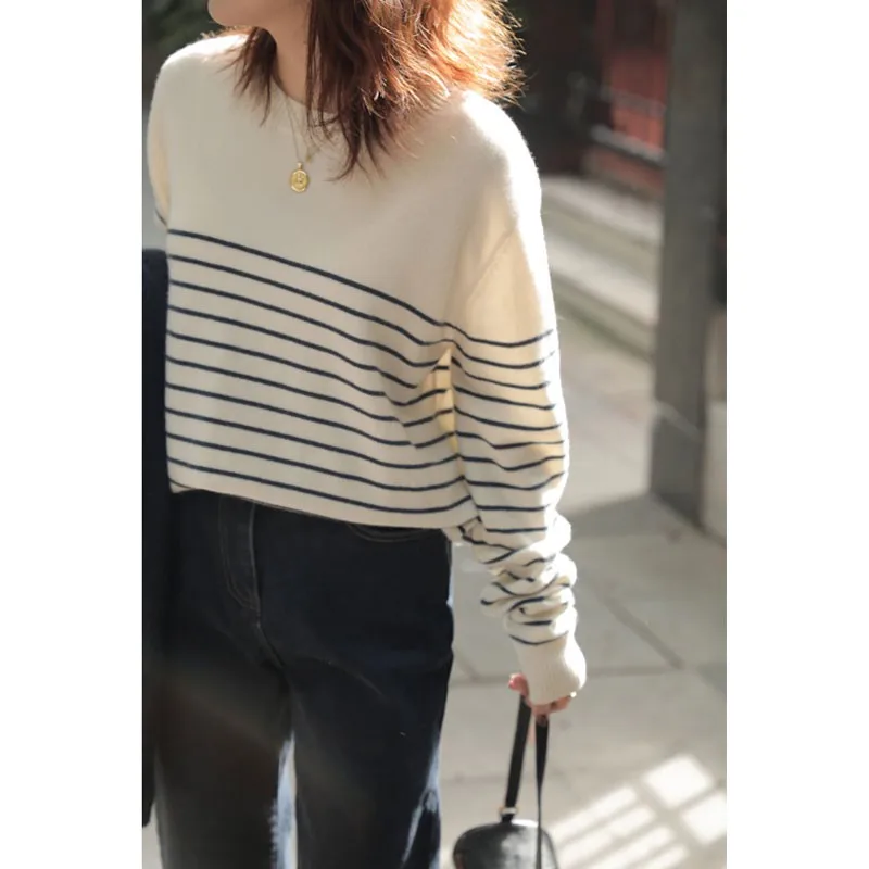 Autumn Winter New Striped cashmere Sweater Woman O-Neck Pullover Casual Knitted Striped Cashmere Female Sweater