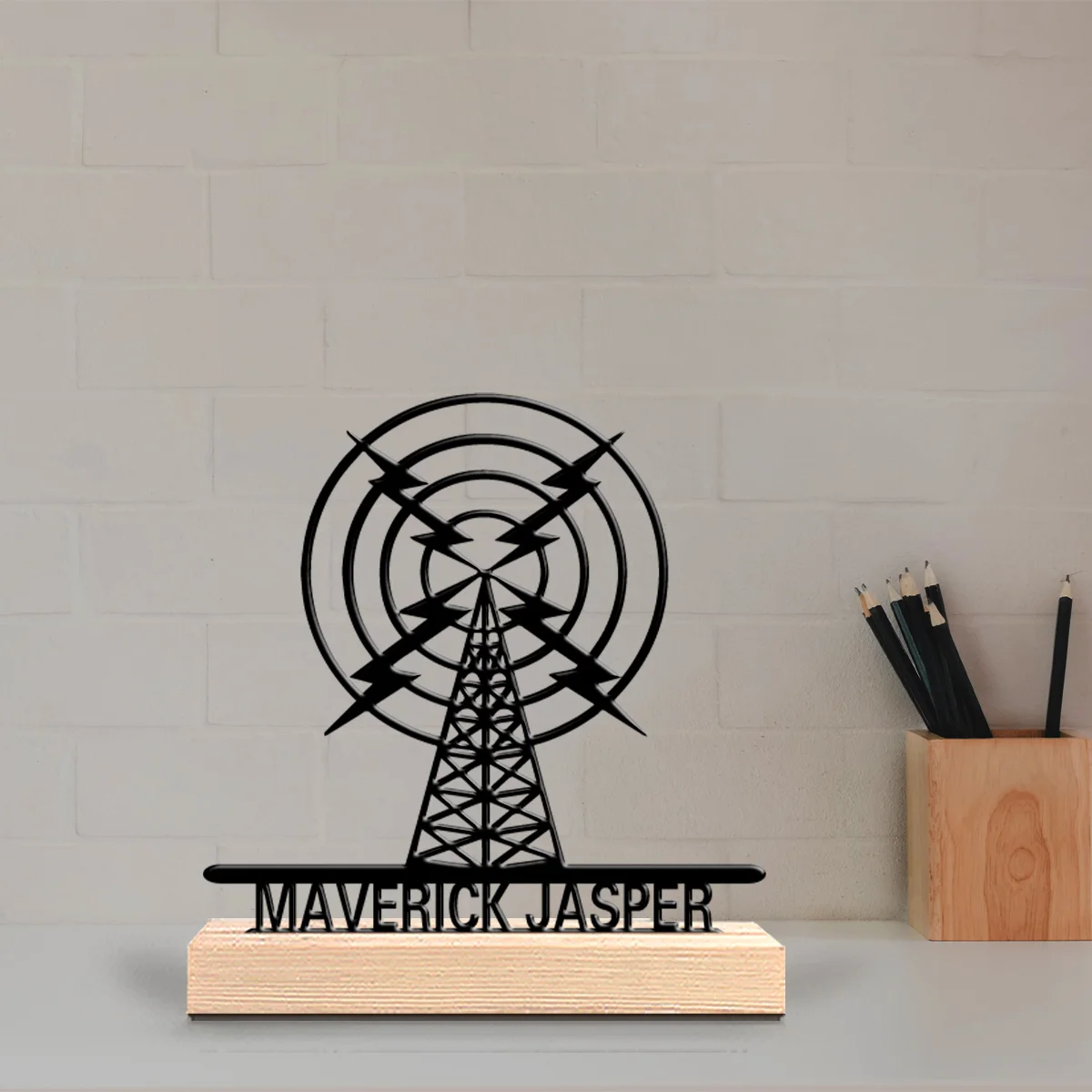 1pc Abstract Iron tower radar  Metal Statue Custom Letter Handicraft With Wood Base Iron Statue With Wood Base Bedroom Table