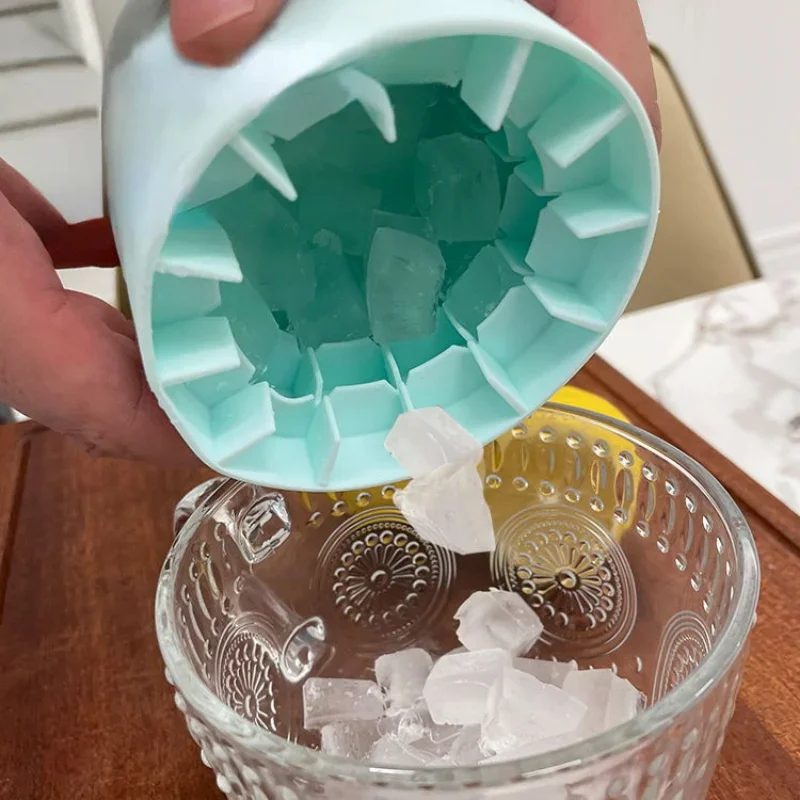 Easy-to-release silicone cylinder ice tray DIY home refrigerator ice mold food grade silicone bucket ice tray with lid