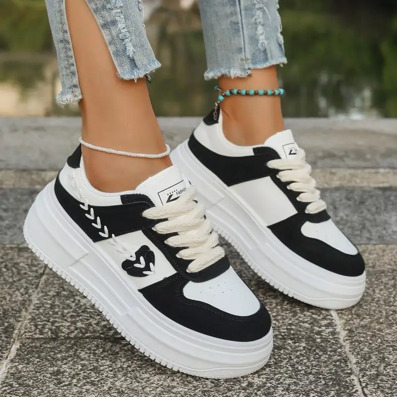 Fashion Mix Color Thick Bottom Sneakers Women 2025 Autumn Round Toe Stitching Decoration Lace Up Sneakers Non Slip Sports Shoes
