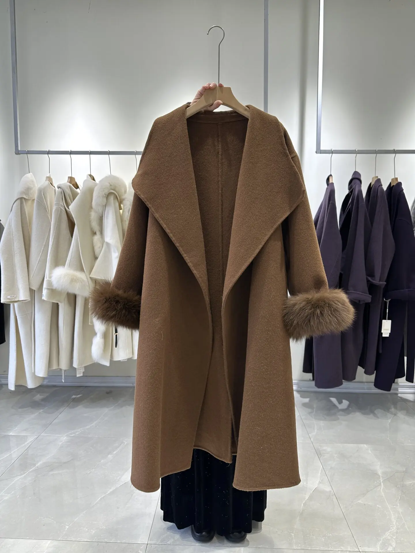 Luxury Autumn Winter Wide Lapel Double Face Wool Coat Women Long Fox Fur Cuff Classic Elegant Woolen Outerwear Ladies Warm Coat