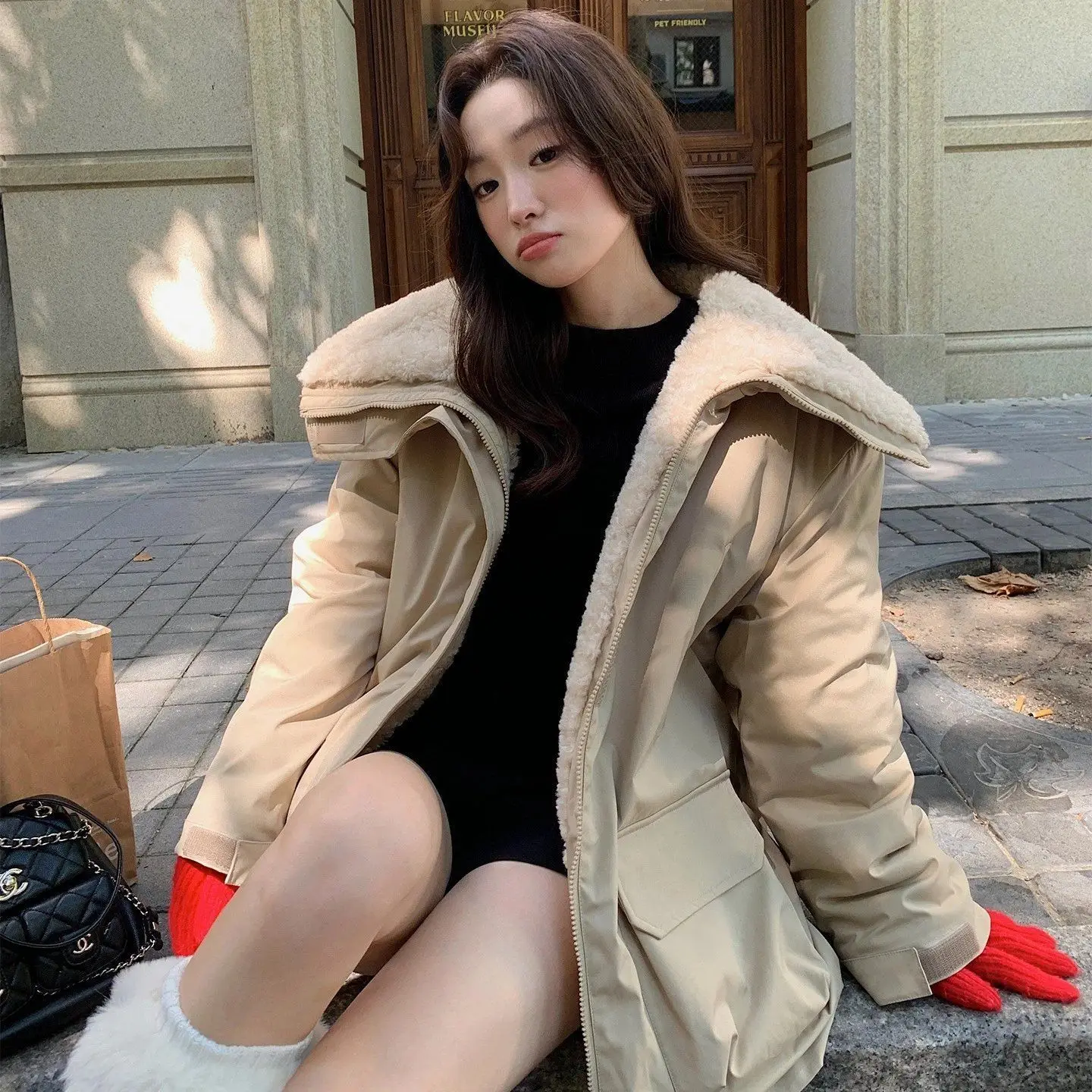 Cotton Clothes 2026 Winter New Loose Thickened Lamb Tooling Lapel Overcome Cotton Coat