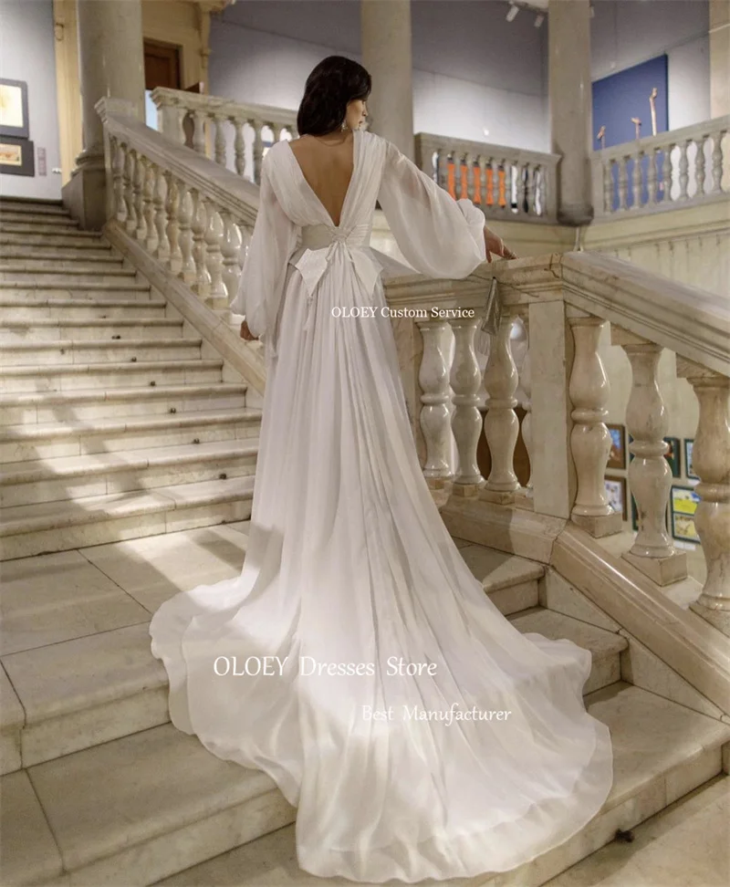 OLOEY Simple Vintage A Line abiti da sposa Puff maniche lunghe scollo A V Split Sweep Train abiti da sposa Sweep Train Robe de mariage