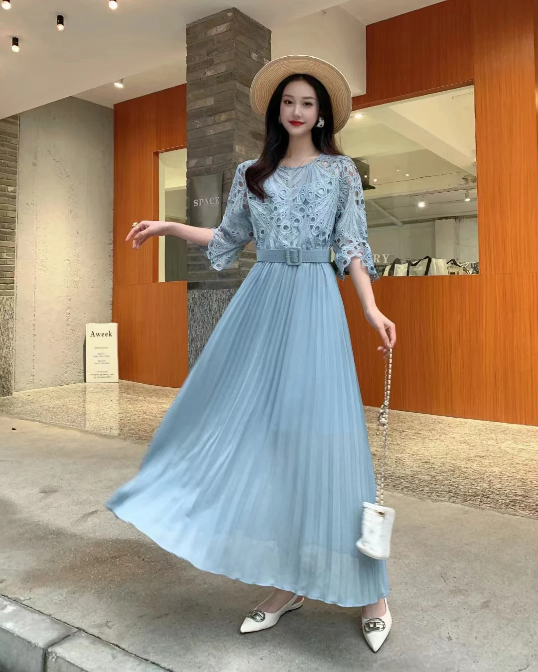 New Spring Autumn Women Three Quarter Sleeve Belt Slim Long Dress High Quality Retro Lace Patchwork Pleated Hem Elegant Dress