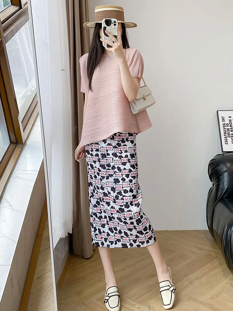 

Loose plus Size Pleated Skirt High Waist Casual Wear Breathable Polyester Fiber Summer New Style Three Houses Wind Skirt
