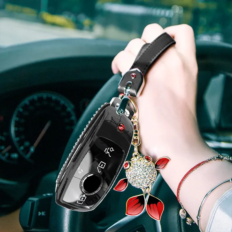 

Diamond Car Key Case Cover Key Chain Key Bag Shell Protector for Mercedes-Benz C260l E300L A200l C200l GLB GLC Car Accessories