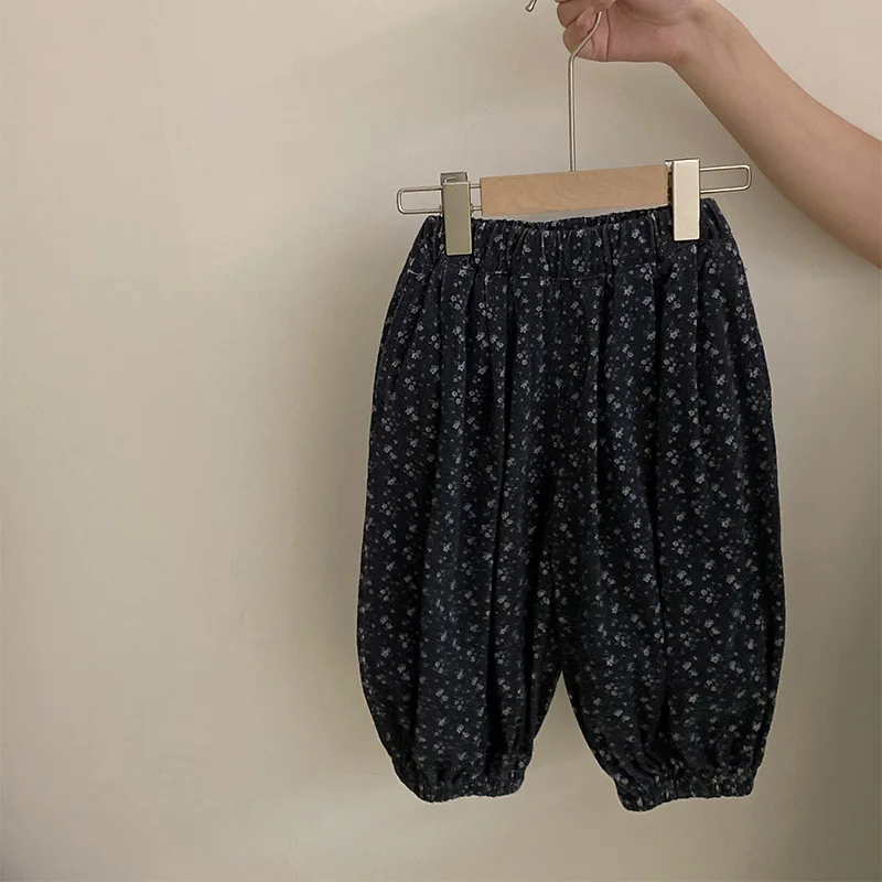 

Girls Autumn2025New Ruffle Collar Base Shirt Vest Top Versatile Floral Casual Pants Three-Piece Set