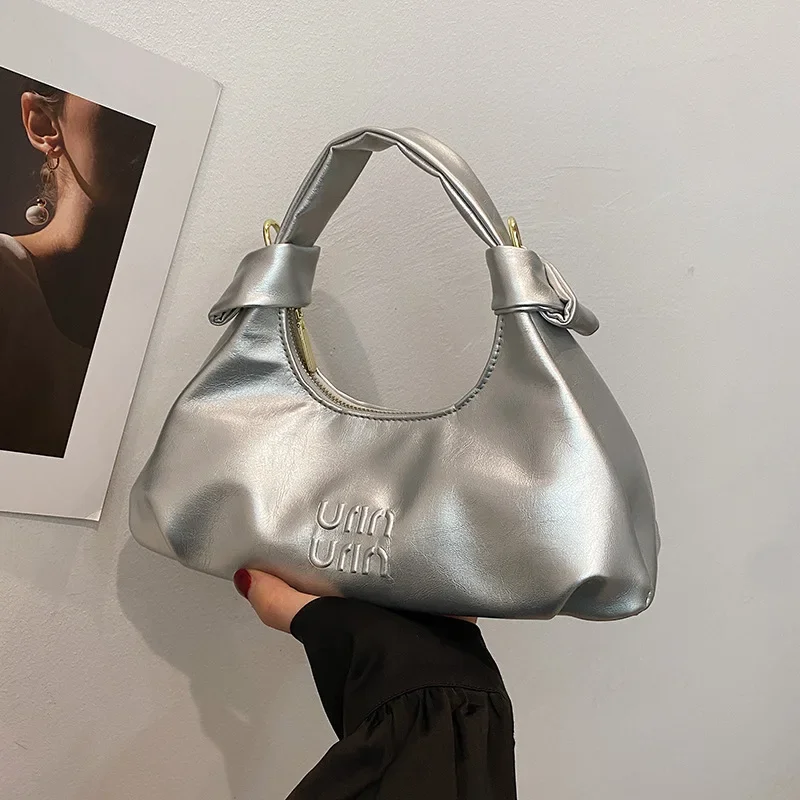 

2025 модная женская сумка в форме полумесяца с высокой подмышками, стильная универсальная маленькая милая сумка с несколькими способами переноски на плечо/через плечо