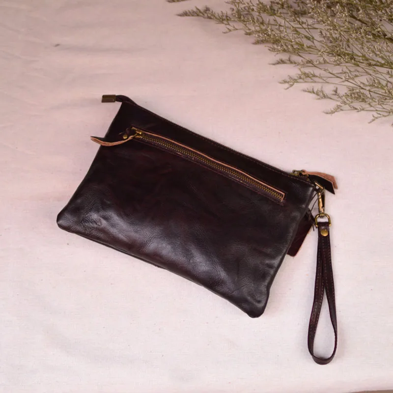 AETOO  Pleated design Vintage leather clutch Bag Casual top layer cowhide clutch bag Portable storage ID slot wrist bag