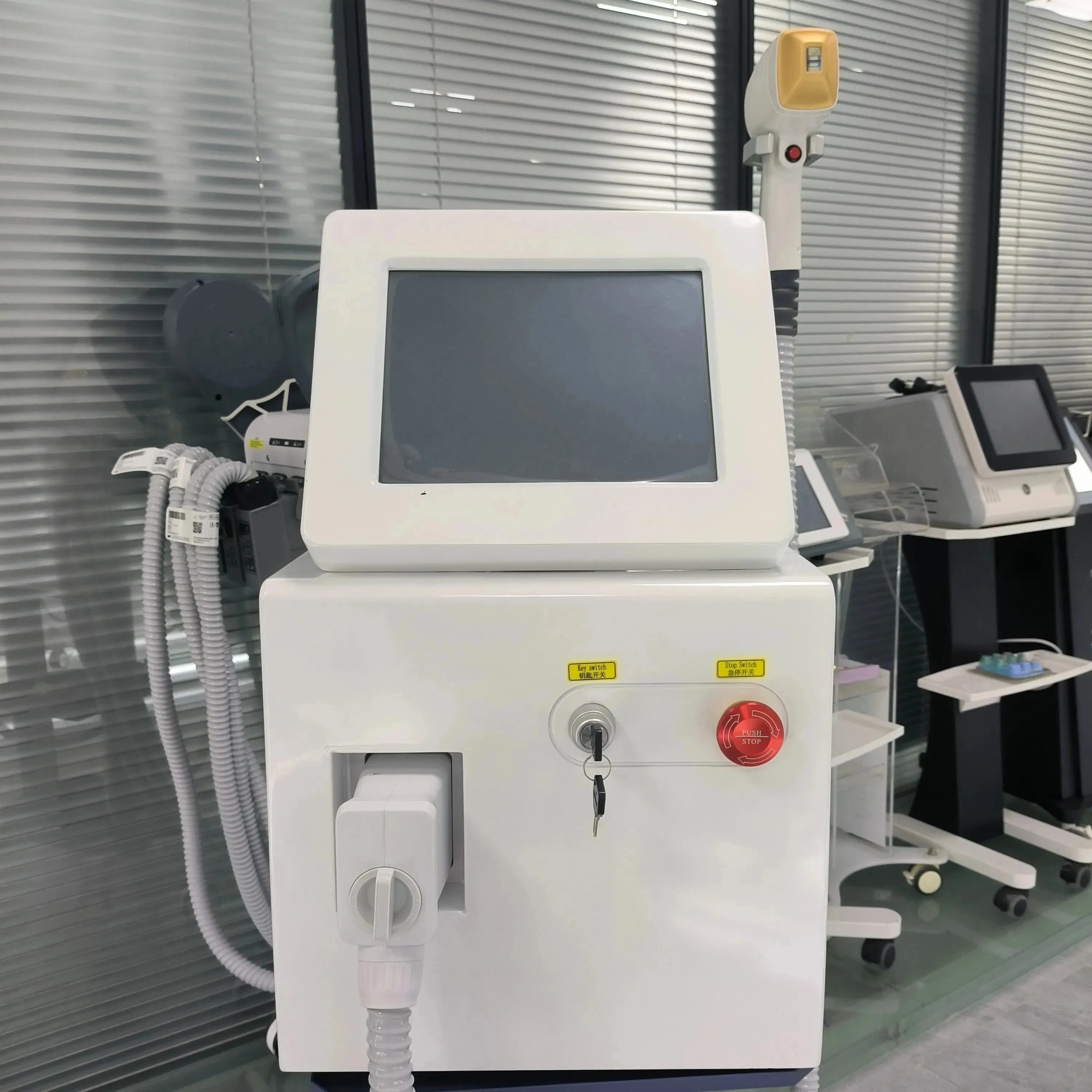 The most popular permanent hair removal machine is the 808nm diode laser hair removal machine 755 808 1064 hair removal machine