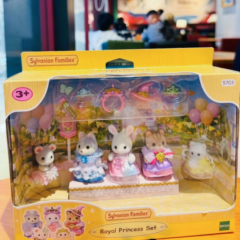 Sylvanian Families อะนิเมะสาวตัวเลขชุดเด็กรูปเฟอร์นิเจอร์ Royal Princess ชุด Pvc รูปปั้นตุ๊กตาคอลเลกชันเครื่องประดับ