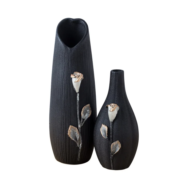 

Simple handmade ceramic flower kneading gold-painted black vase office home desktop ornament handicraft aromatherapy bottle