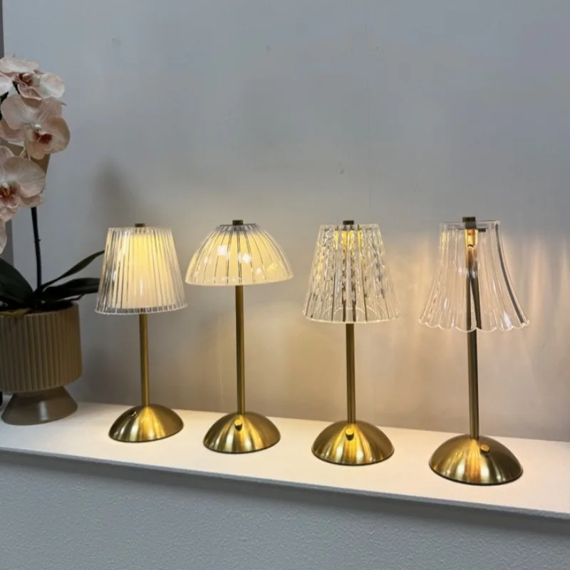 

Современная хрустальная настольная лампа, USB сенсорный датчик, ночник для спальни, бара, настольный декор, уникальная идея подарка, украшение дома