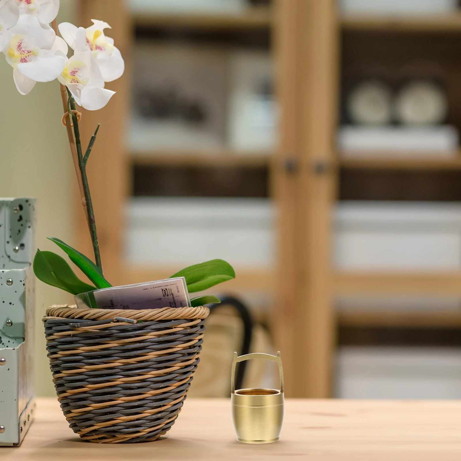 

Brass Wreath Desktop Ornament Fine Workmanship Flat Bottom Chinese Traditional Blessing Design Luck Bucket For Home Decor