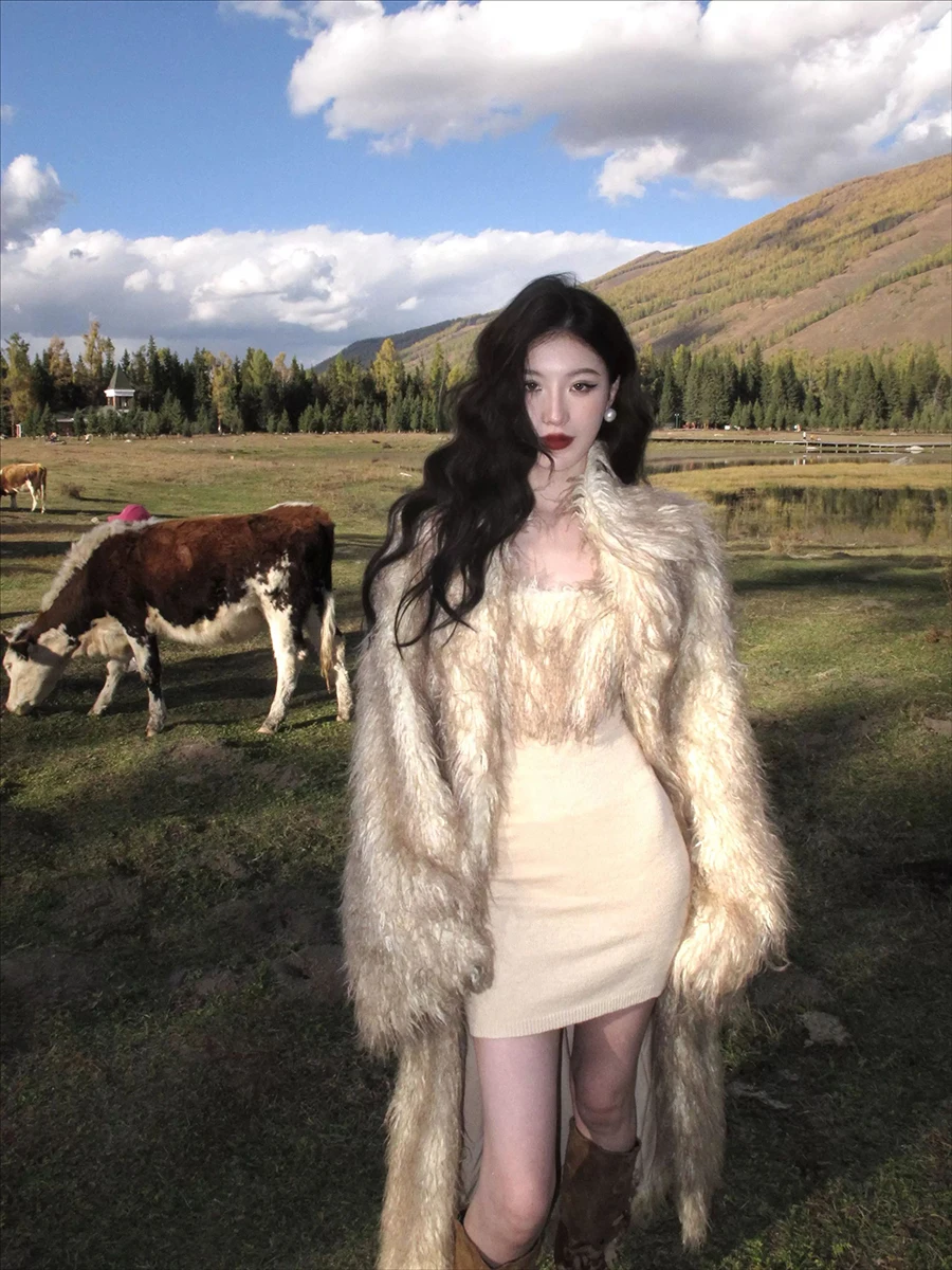

Lautaro Autumn Winter Loose Casual Luxury Soft Thick Warm Hairy Shaggy Faux Fur Coat Women Fluffy Furry Overcoat Fashion 2025