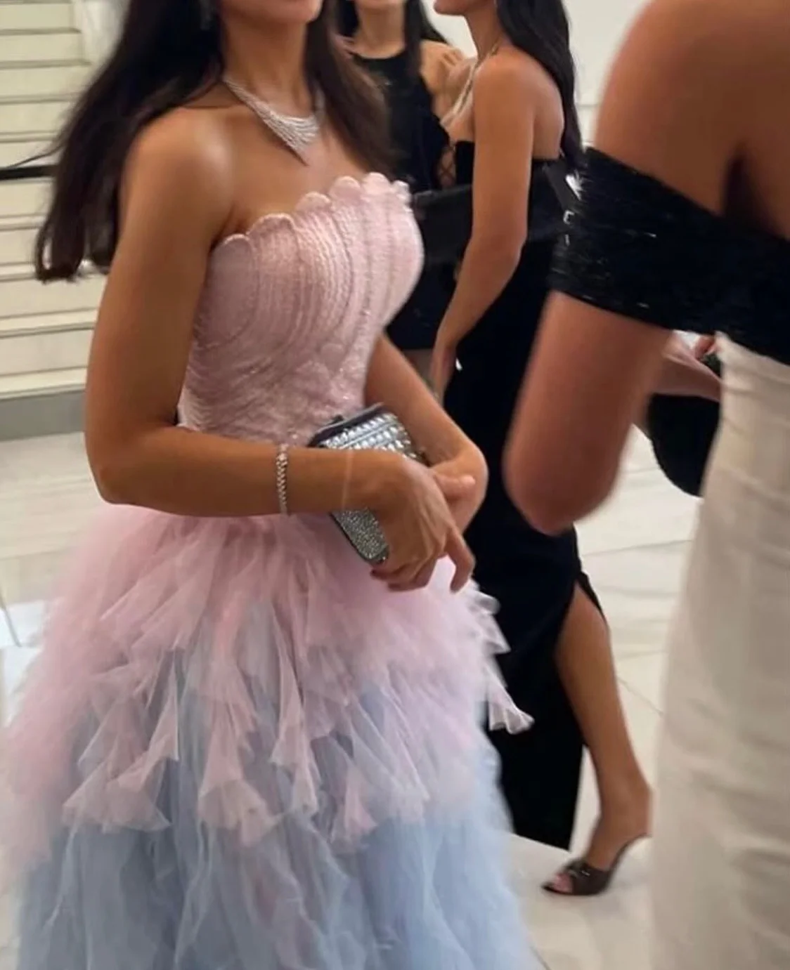 Charming Pink Blue Wedding Party Dresses Ruffles Tulle Unique Formal Occasion Dress فساتين سهرة A Line 2 Colors Prom Maxi Dress