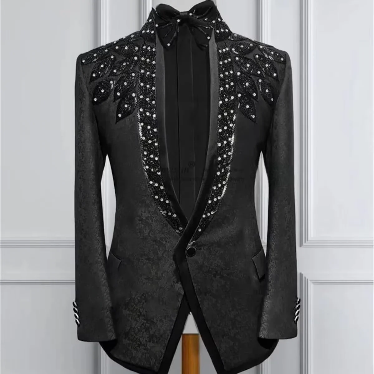 Men's Customized Luxury Slim Fit Tuxedo 2 Piece Suit High Quality One Button Formal Business Wedding Groom Fashionable