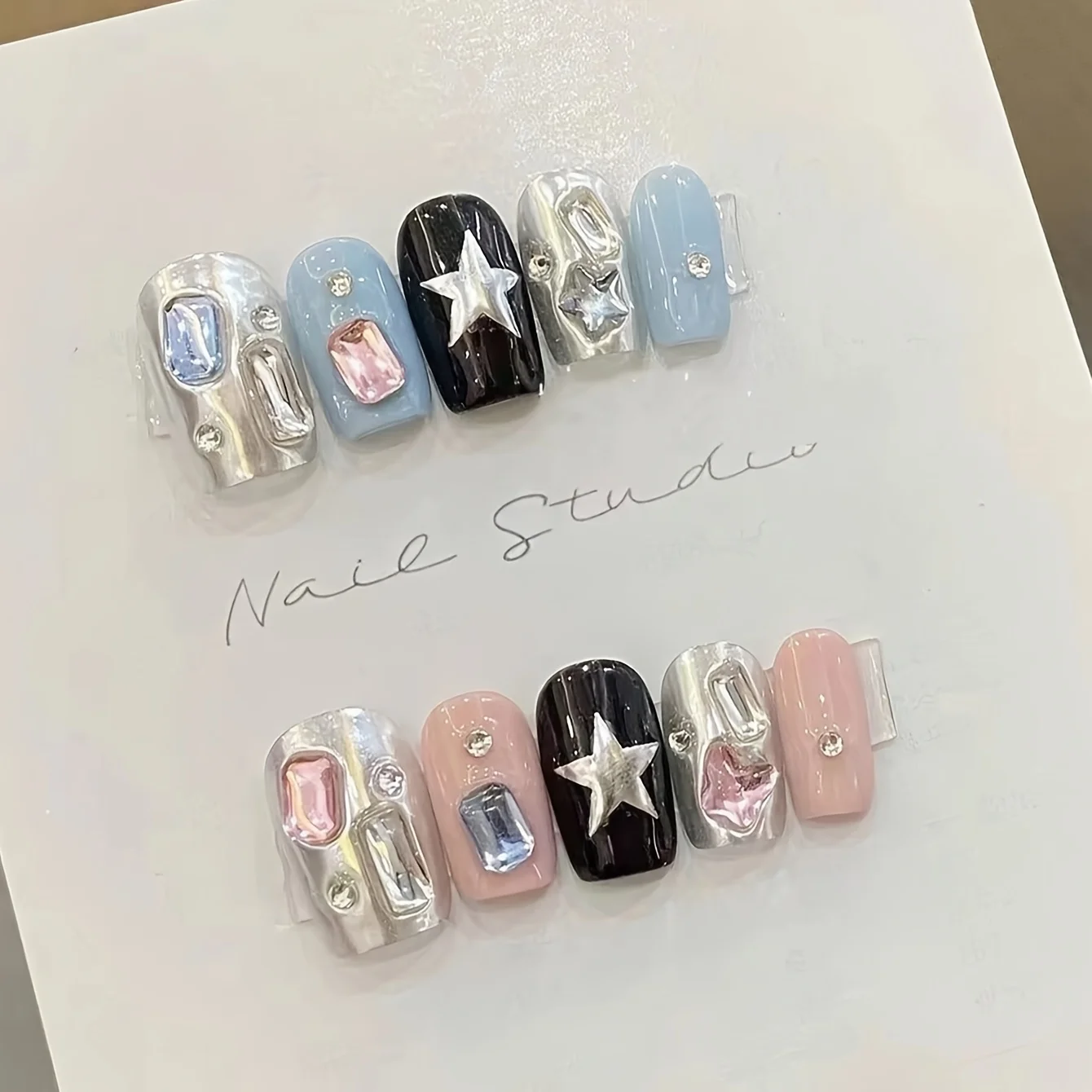 10 Stück hochwertige Spice Girl Blau-Rosa-Farbwechsel-Nägel, niedlicher Stil, handgemachte künstliche Nägel, niedliche Nagelsticker für Frauen. – Detail 7