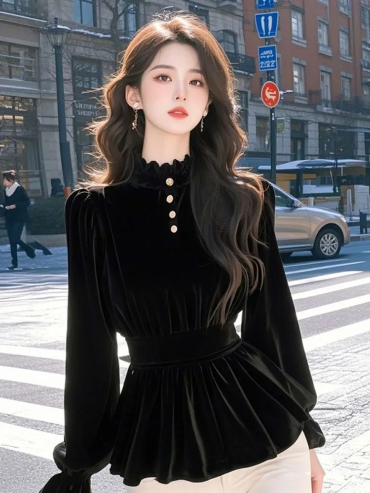 

Fashion Elegant Black Gold Velvet Blouses Autumn Winter Bottoming Shirt Women 2025 New Slim Waist Long Sleeve Tops Mujer