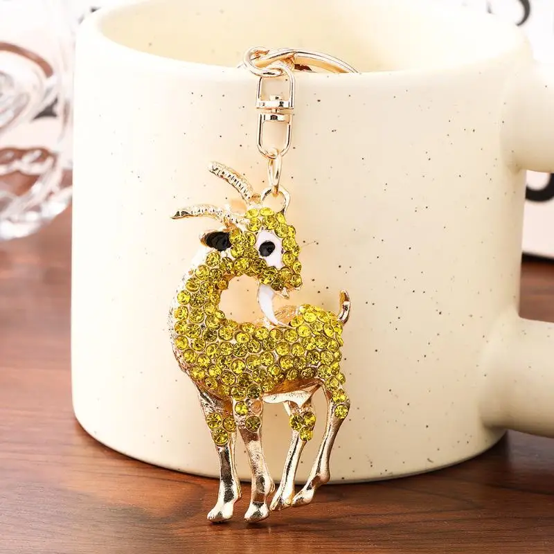 Funkelnder Strass-Ziegen-Schlüsselanhänger, Niedlicher Kristall-Tieranhänger, Modischer Schlüsselring für den täglichen Gebrauch, Reise- und Taschendekoration, Geschenke – Detail 4