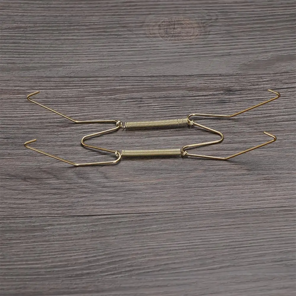 ファッションインビジブルスクエアウォールディスプレイプレートディッシュハンガースプリングホルダーW型フック