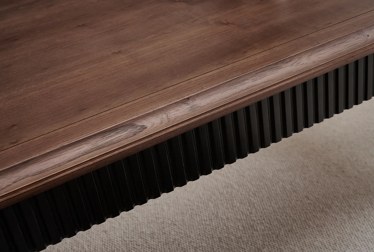 Luxury Six-Seater Square Solid Wood Dining Table Extendible for Dining Room or Coffee Table Use
