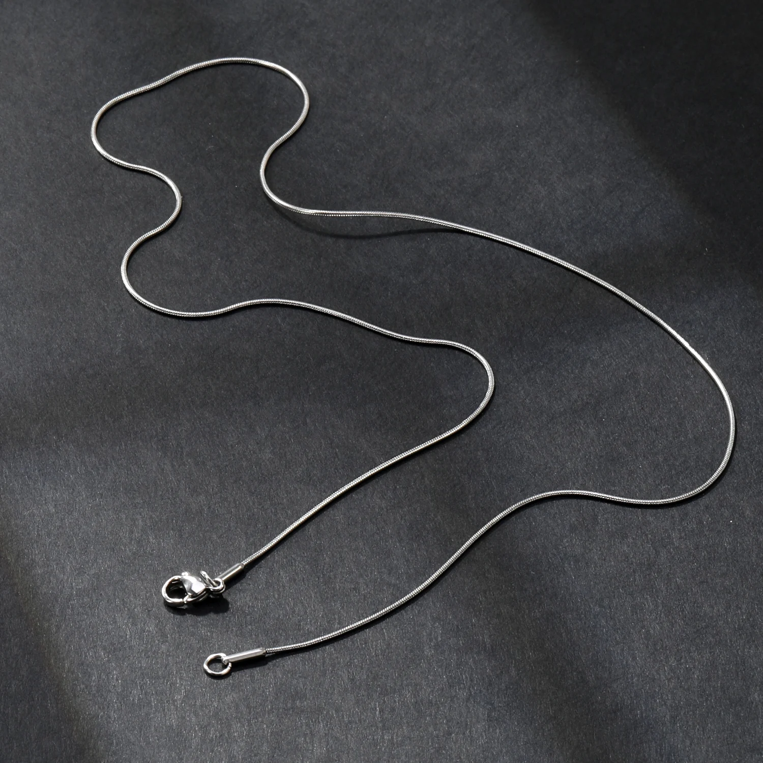LUXUSTEEL 1pcs 1mm Golden Plated Snake Chains Necklaces No Fade Basic Jewelry Stainless Steel Necklace For Pendants DIY Choker