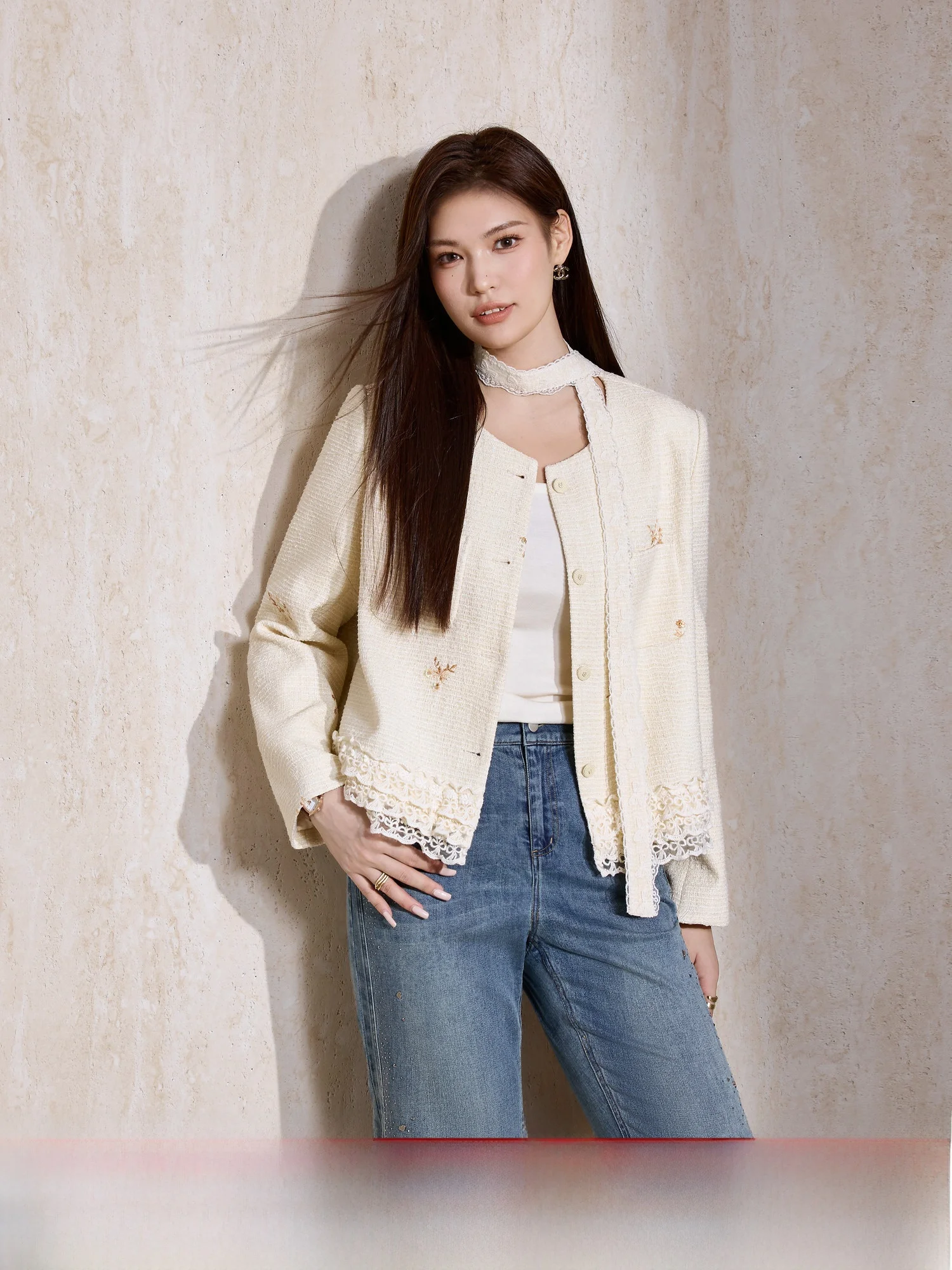 

Синяя женская куртка большого размера с кружевной отделкой и вставками, модная, универсальная, весенняя новинка