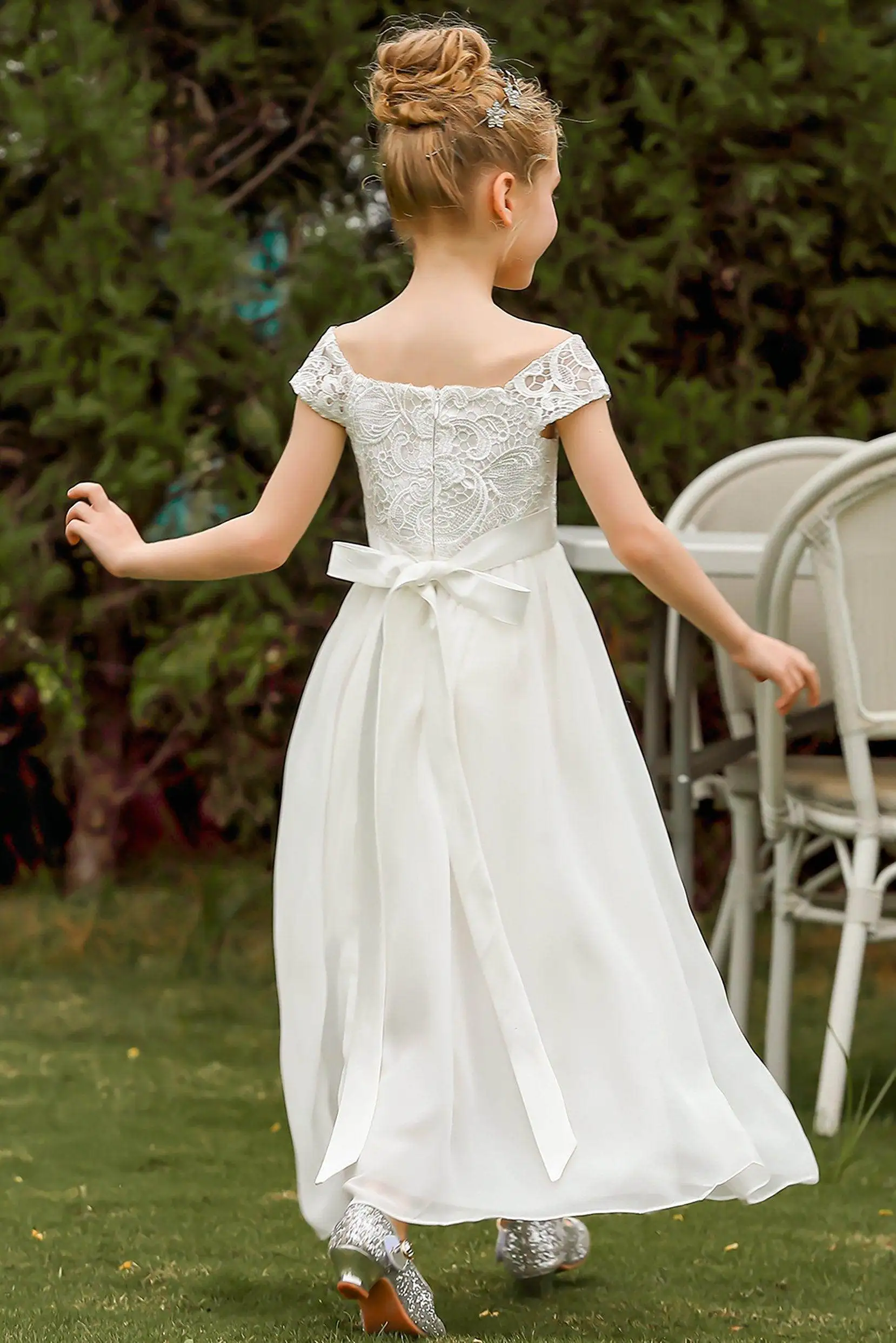 

White Lace Sleeveless Flower Girl Dress Back Bow Floor Length Kids Wedding Pageant First Communion Formal Party Gown Customized