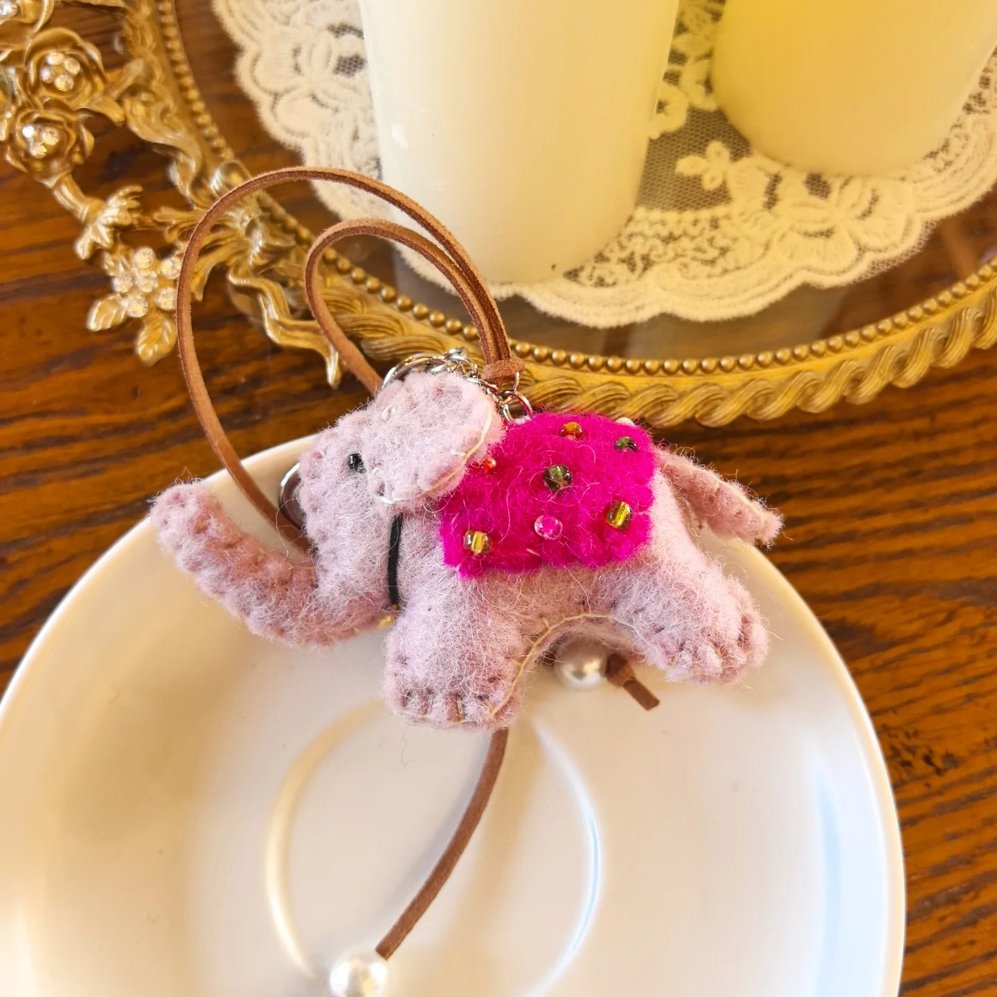 

Handmade Wool Felt Elephant Bag Charm Cute Mobile Phone Keychain Car Hanging Gift Adorable Accessory for Spring Season