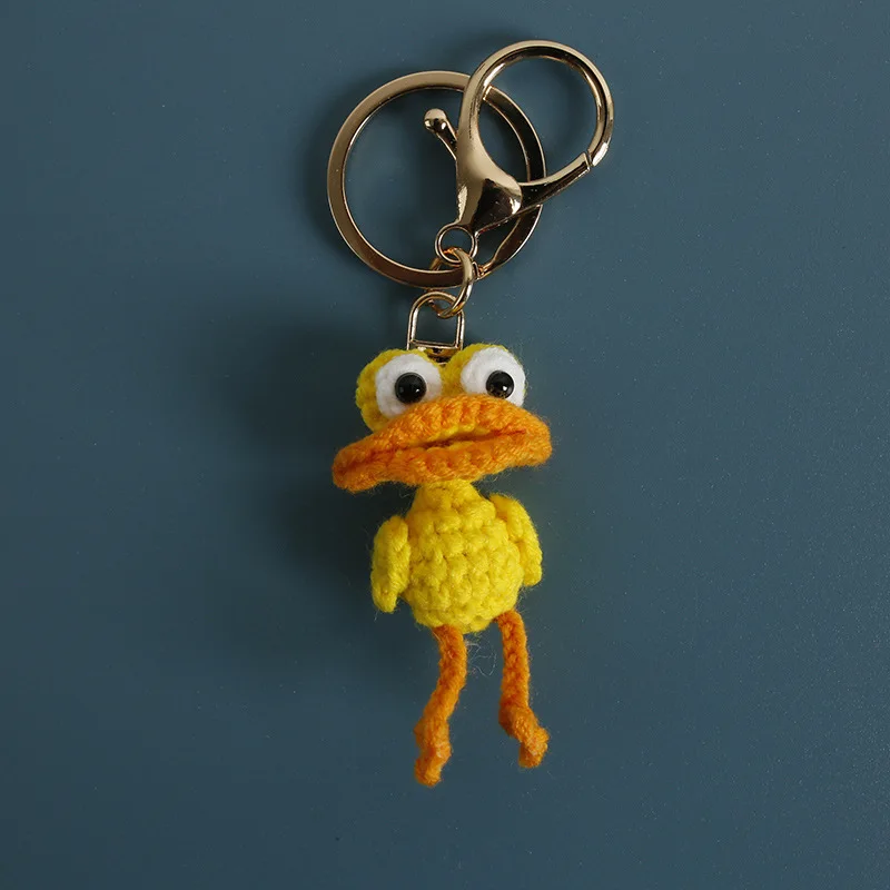 

Funny Sausage Mouth Duck Crochet Keychains handmaking Knitted Mini Yellow Duck Doll Keyrings Wholesale Cute Duck Keychain Gifts