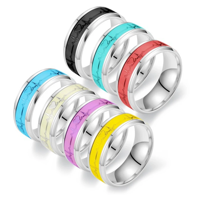 موضة جديدة الحب القلب توهج خواتم ECG مضيئة التيتانيوم الصلب المراهقين ضربات القلب الإسفار زوجين خواتم للبنين بنات