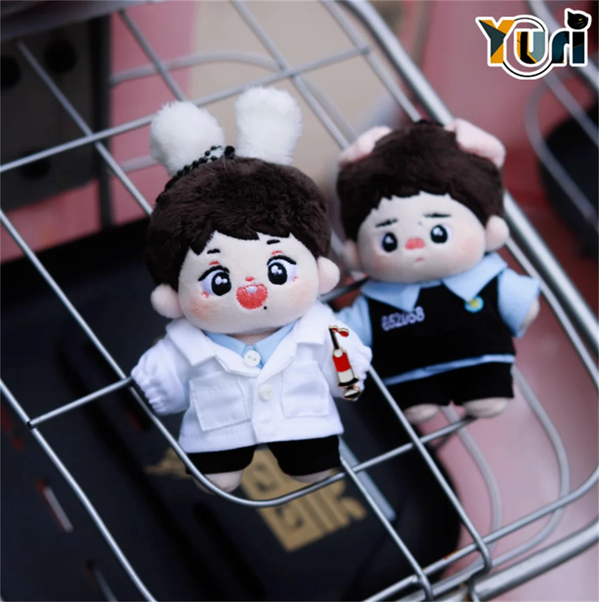 Yuri Xiao Zhan Wang Yibo Idol 10cm muñeco de peluche de juguete cuerpo de peluche ropa de Doctor suave lindo encantador regalo de seguidor de Cosplay MK