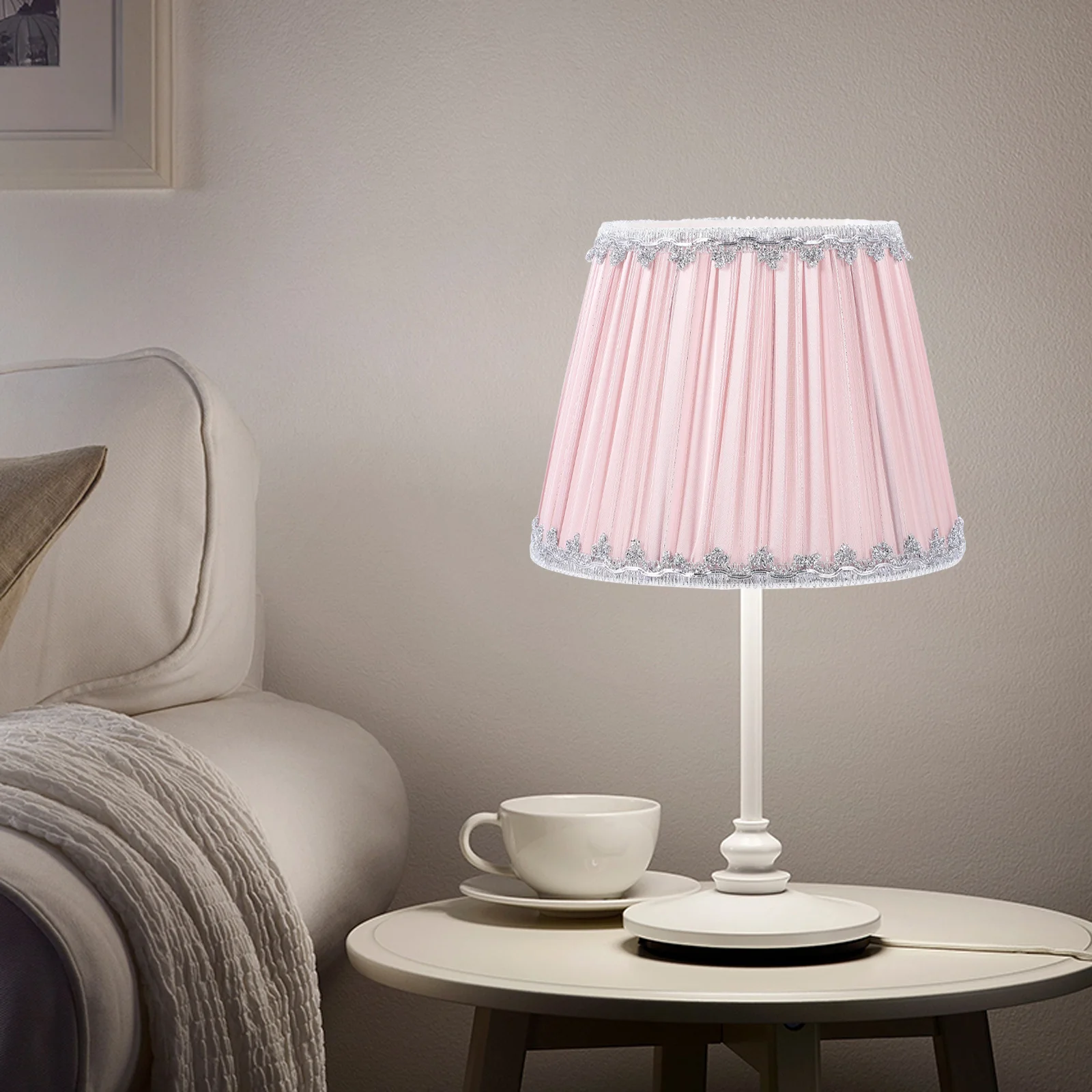 

1Pcs Cloth Lamp Shade Bouffancy Decorative Lamp Cover Dustproof Light Shade Ideal for Bedroom Living Room Soft Warm Lighting