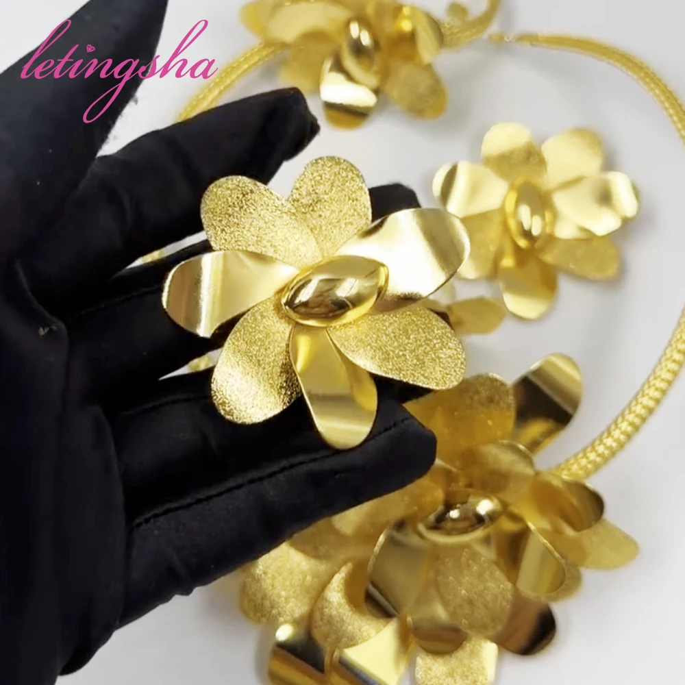 

African Big Jewelry Women Dubai 18K Gold Color Classic Set for Necklace Earrings Bangle Ring Sets Fashion Wedding Party Jewelry